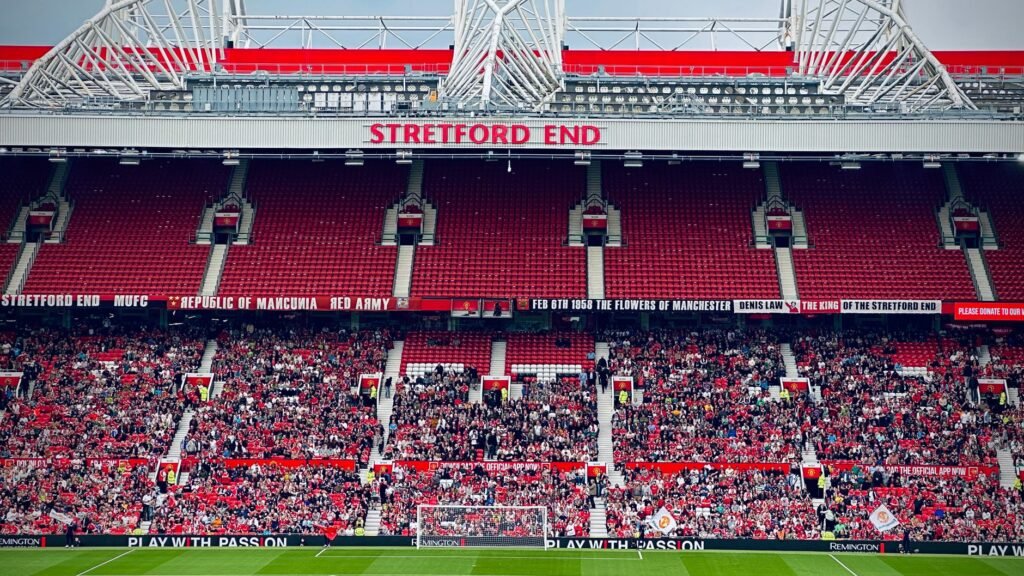 Fulham vs Man Utd: The Best Live Commentary Experience